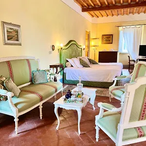 Bed & Breakfast La Dogana Di Charme - Historic With A Beautiful Garden, Lucca